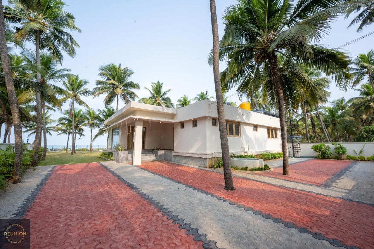 Reunion Ocean Elite - Beach House ウドゥピ エクステリア 写真